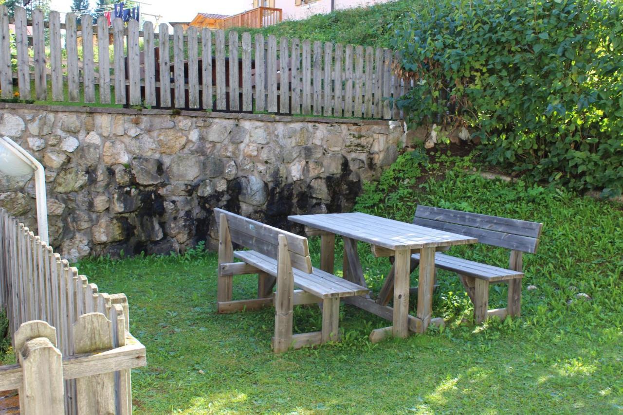 Casa Azzurra Daire Pozza di Fassa Dış mekan fotoğraf