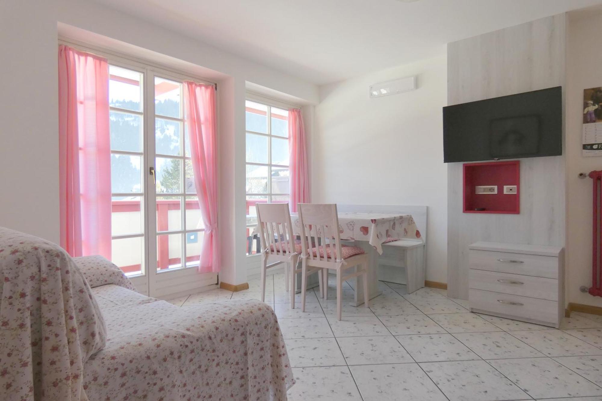 Casa Azzurra Daire Pozza di Fassa Dış mekan fotoğraf